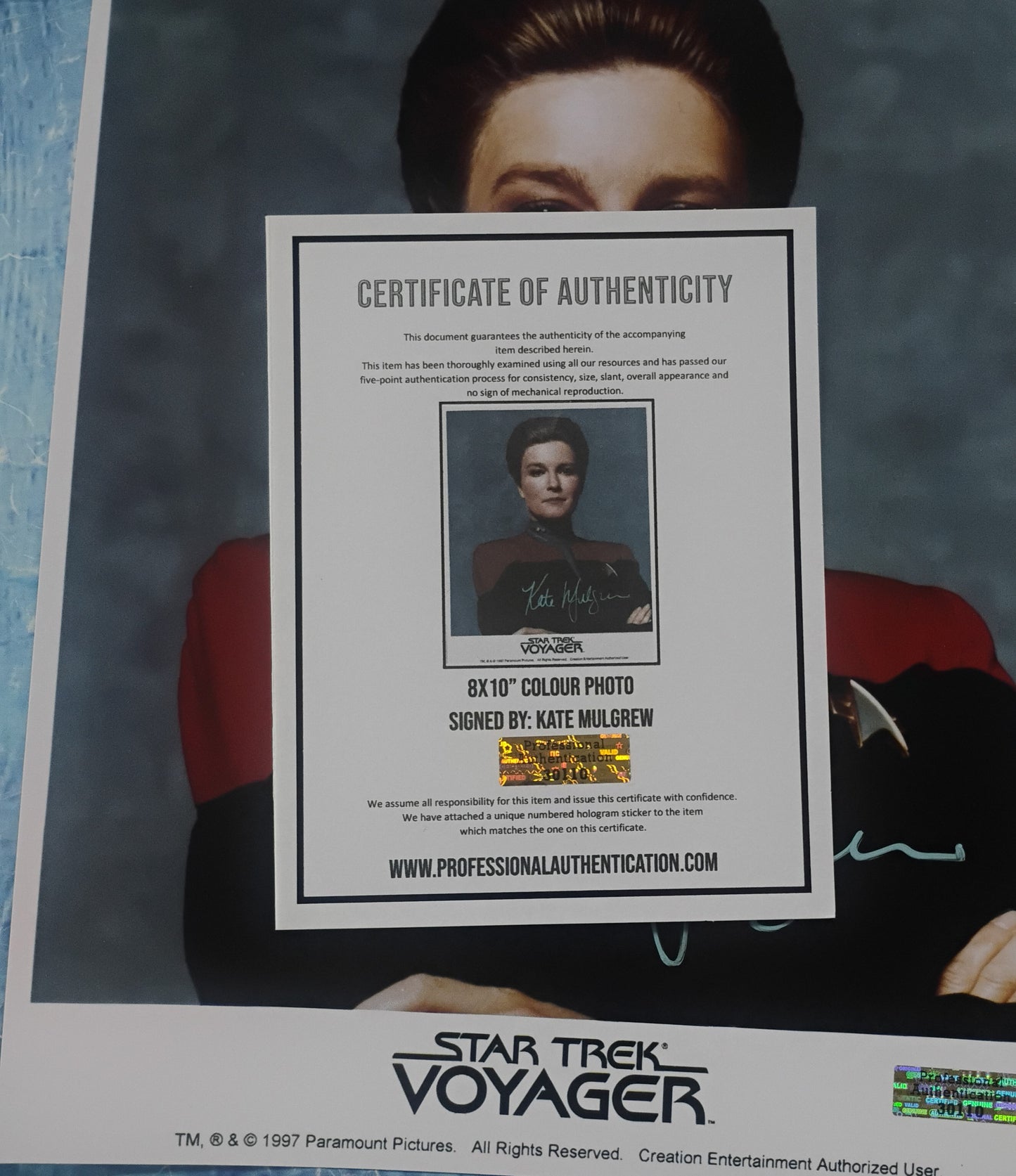 Kate Mulgrew Hand Signed Autograph 8x10 Photo COA Star Trek Voyager
