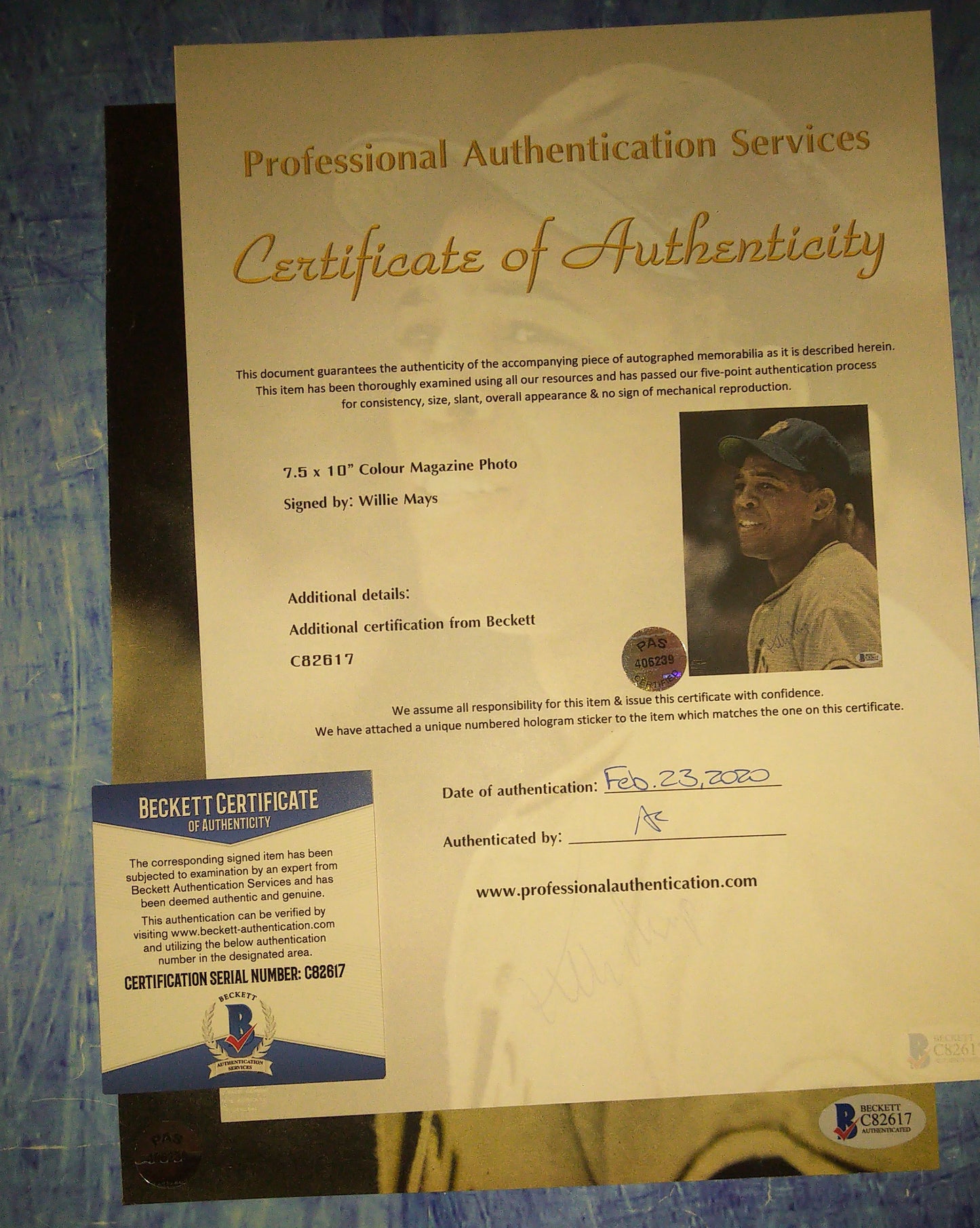 Willie Mays Hand Signed Autograph Magazine Photo