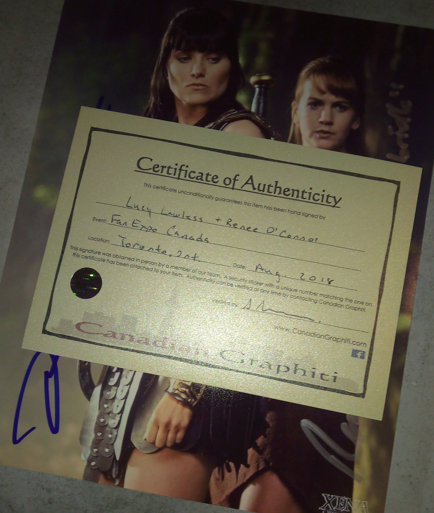 Lucy Lawless & Renee O'Connor Hand Signed Autograph 8x10 Photo COA Xena