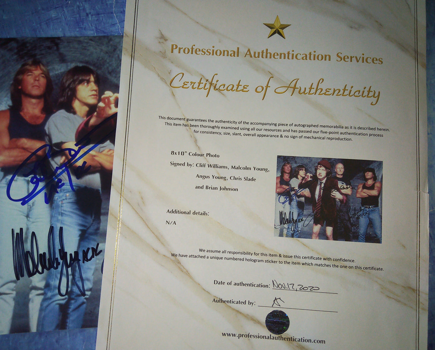 AC/DC Hand Signed Autograph 8x10 Photo COA Malcolm & Angus Young, Brian Johnson
