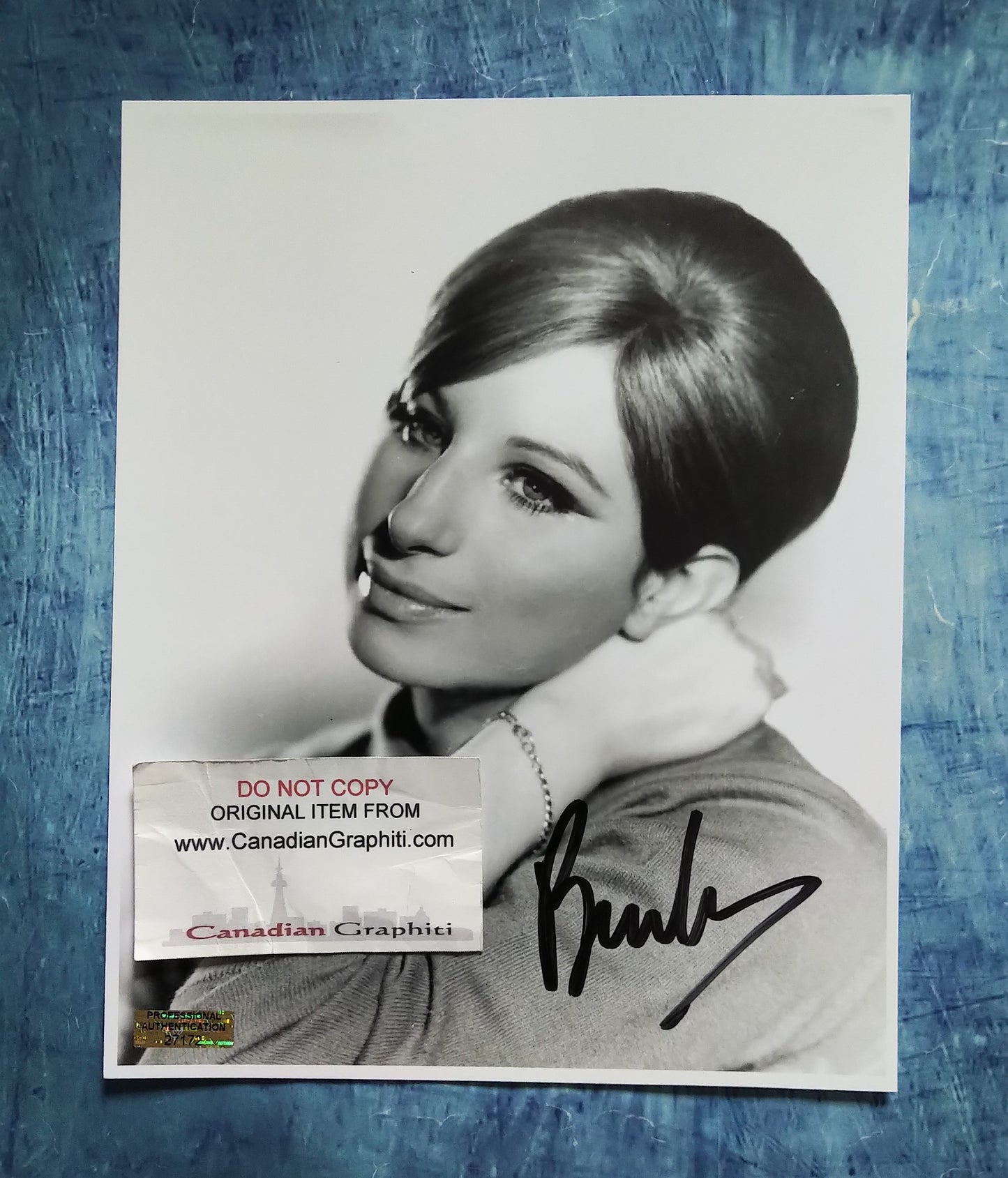 Barbra Streisand Hand Signed Autograph 8x10 Photo COA