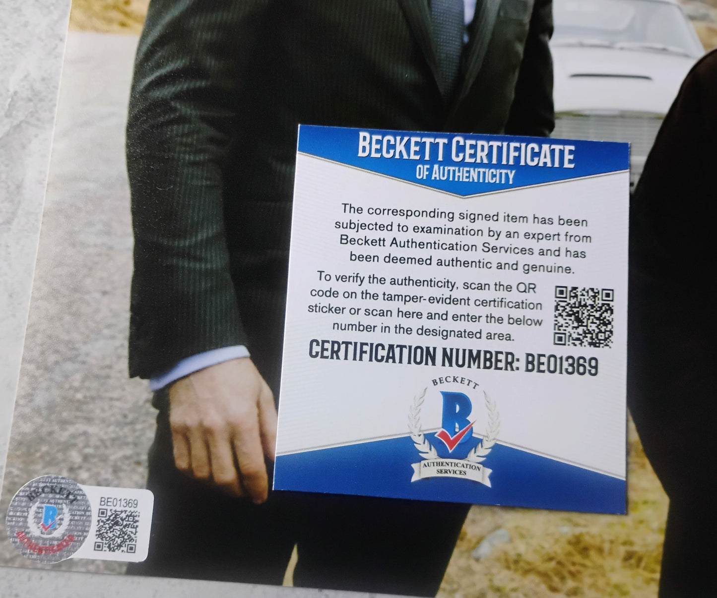 Judi Dench Hand Signed Autograph 8x10 Photo BAS COA