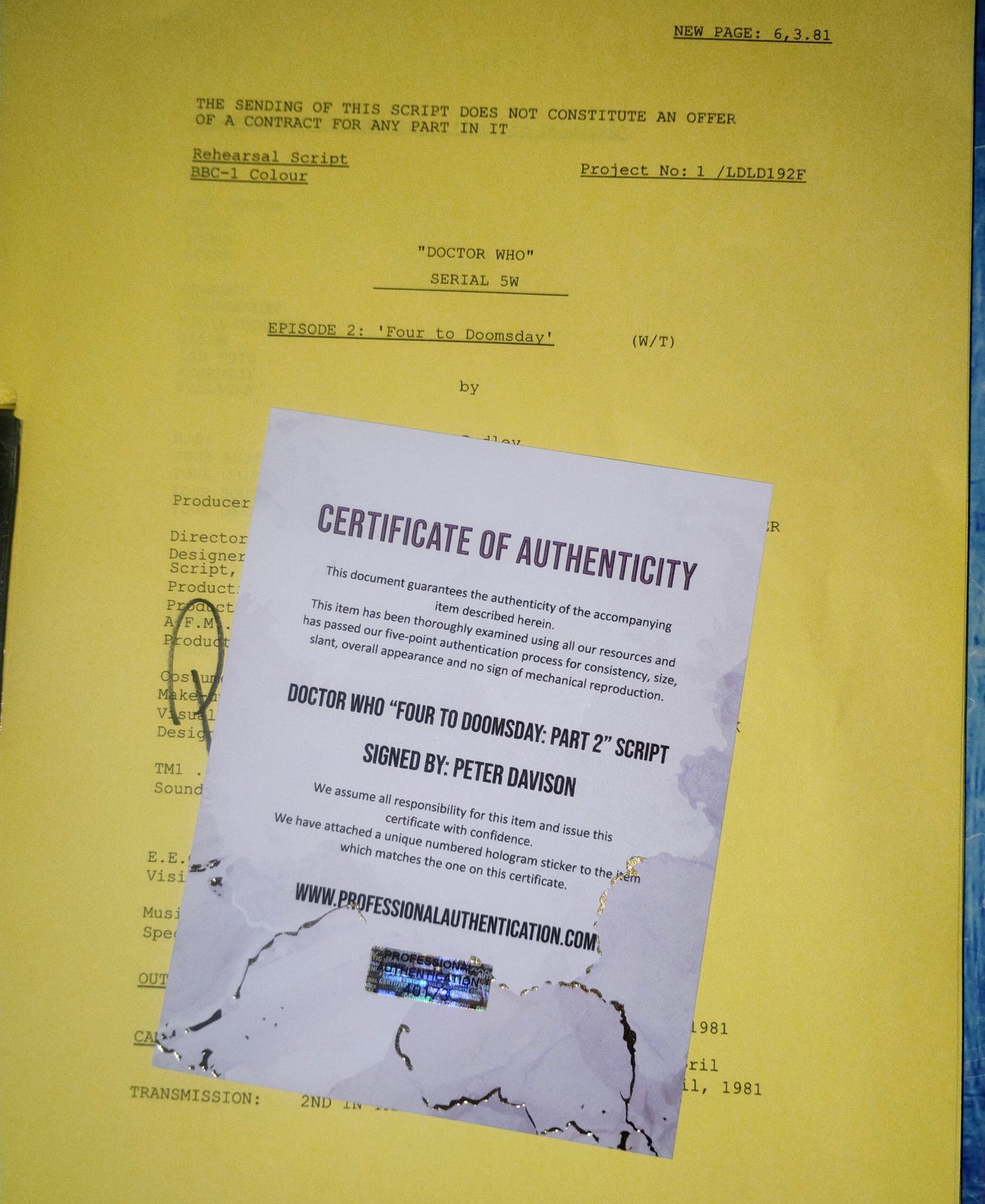 Peter Davison Hand Signed Autograph Doctor Who Script COA