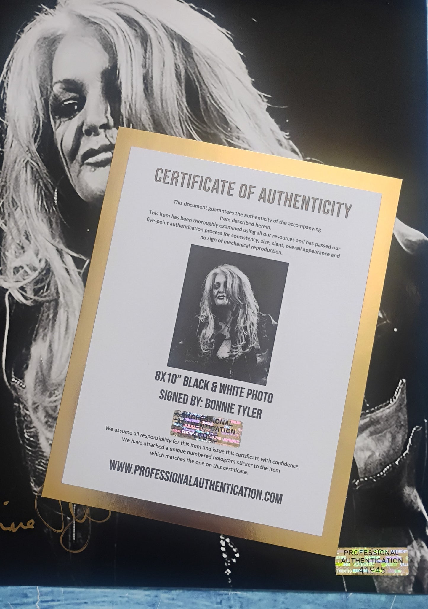 Bonnie Tyler Hand Signed Autograph 8x10 Photo COA