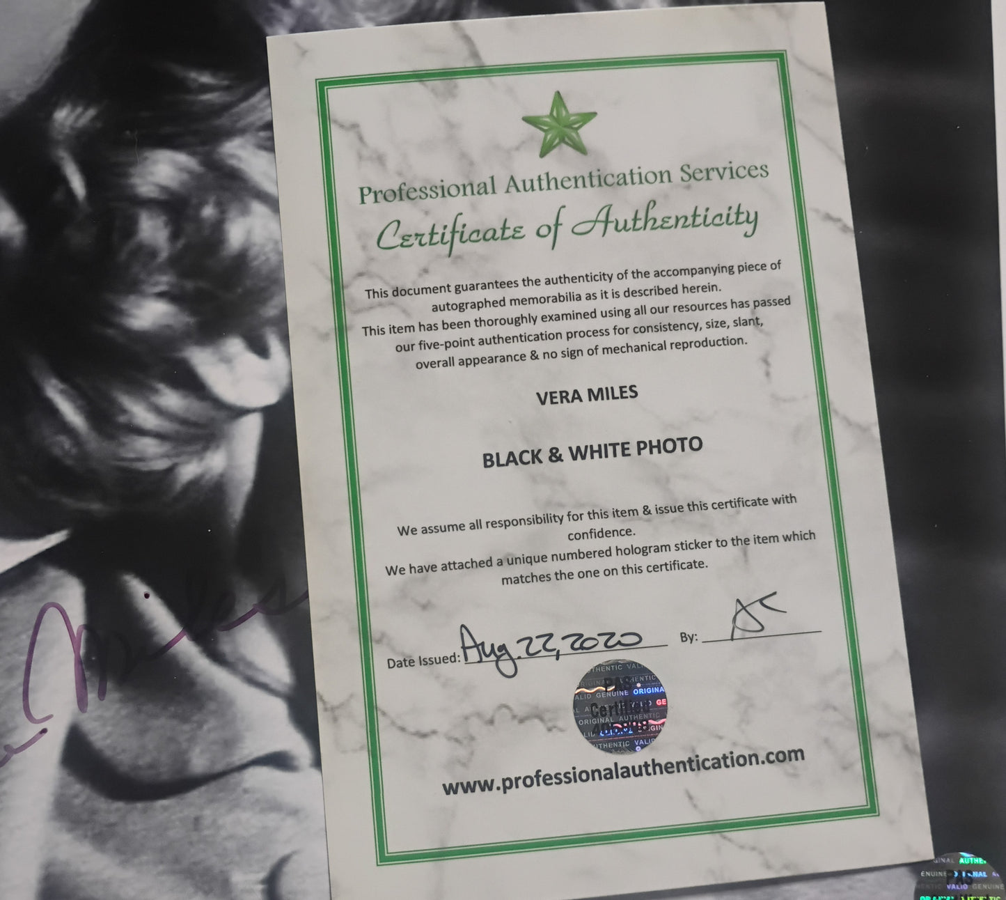 Vera Miles Hand Signed Autograph 8x10 Photo COA Psycho