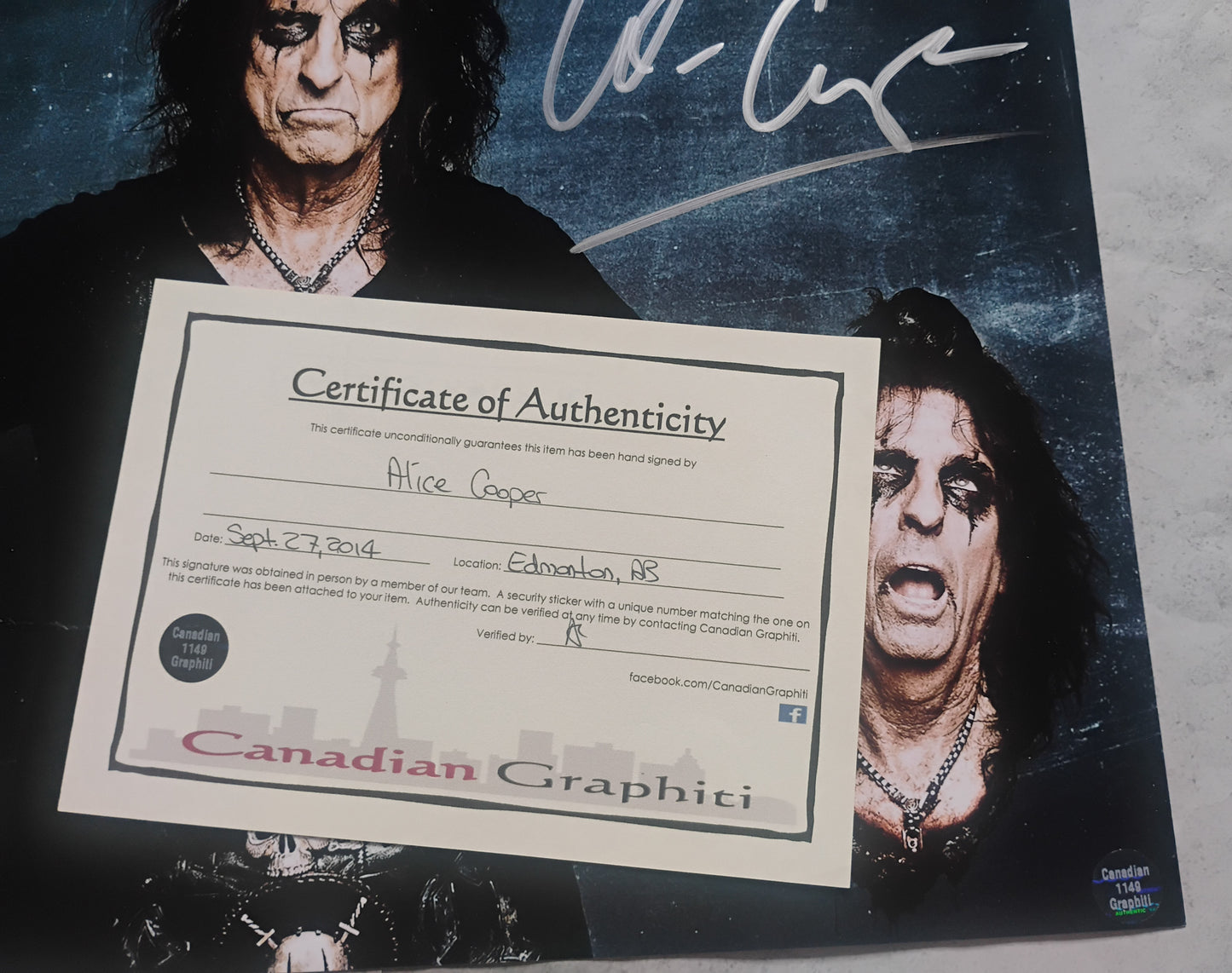 Alice Cooper Hand Signed Autograph 11x14 Photo COA