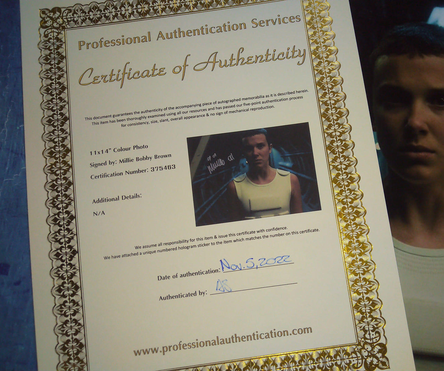 Millie Bobby Brown Hand Signed Autograph 11x14 Photo COA Stranger Things