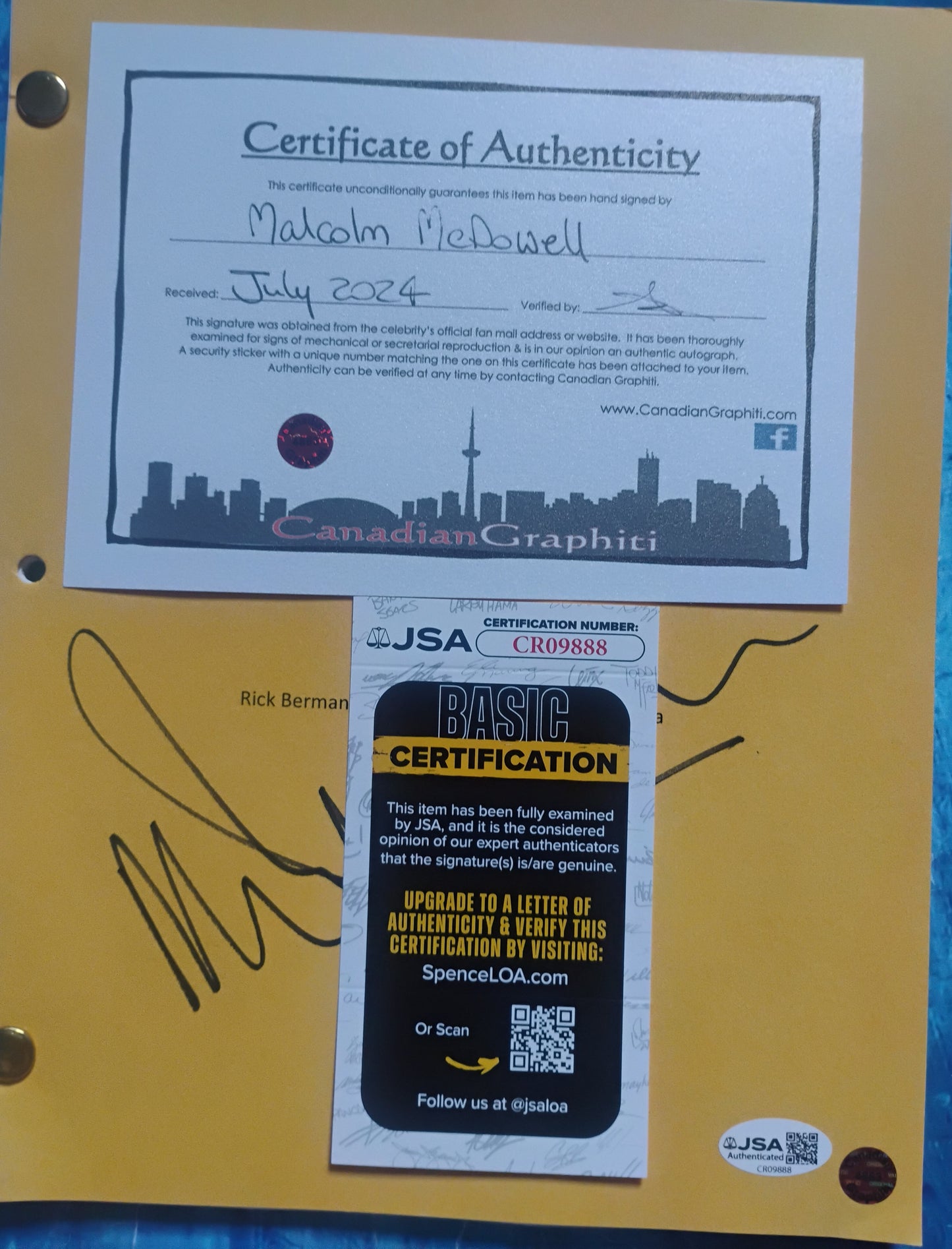 Malcolm McDowell Hand Signed Autograph Star Trek Generations Script JSA COA