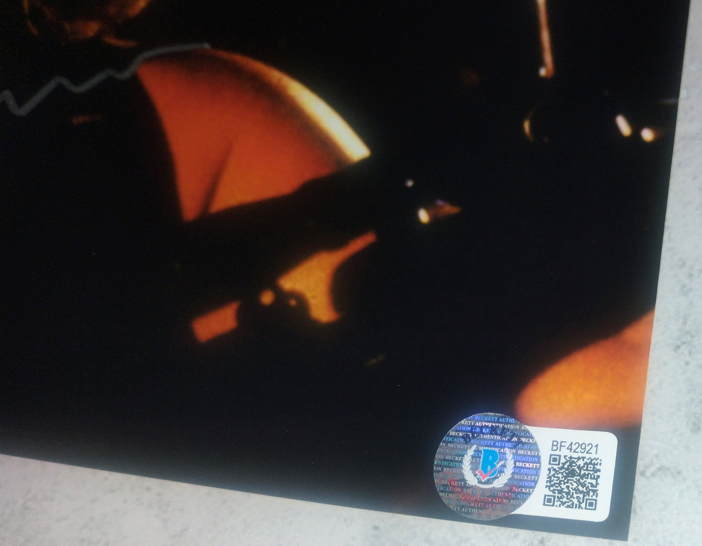 Kurt Russell Hand Signed Autograph 8x10 Photo BAS COA