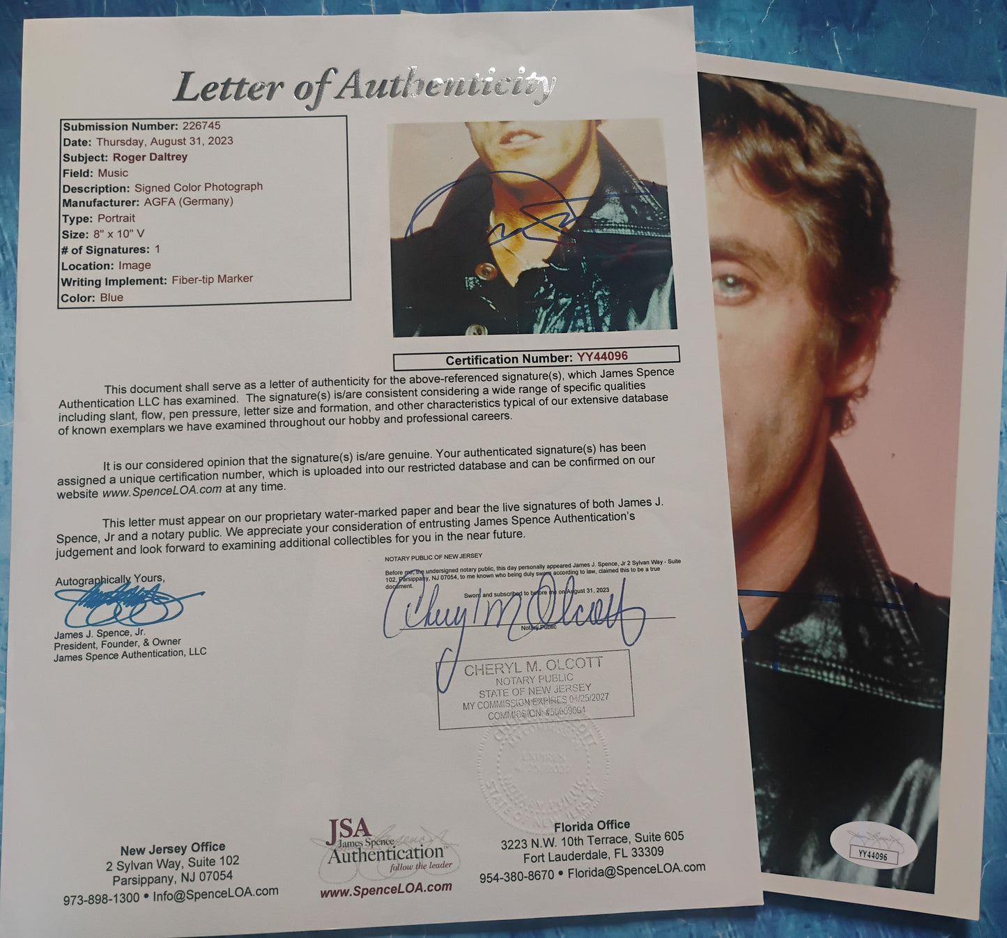 Roger Daltrey Hand Signed Autograph 8x10 Photo JSA COA The Who