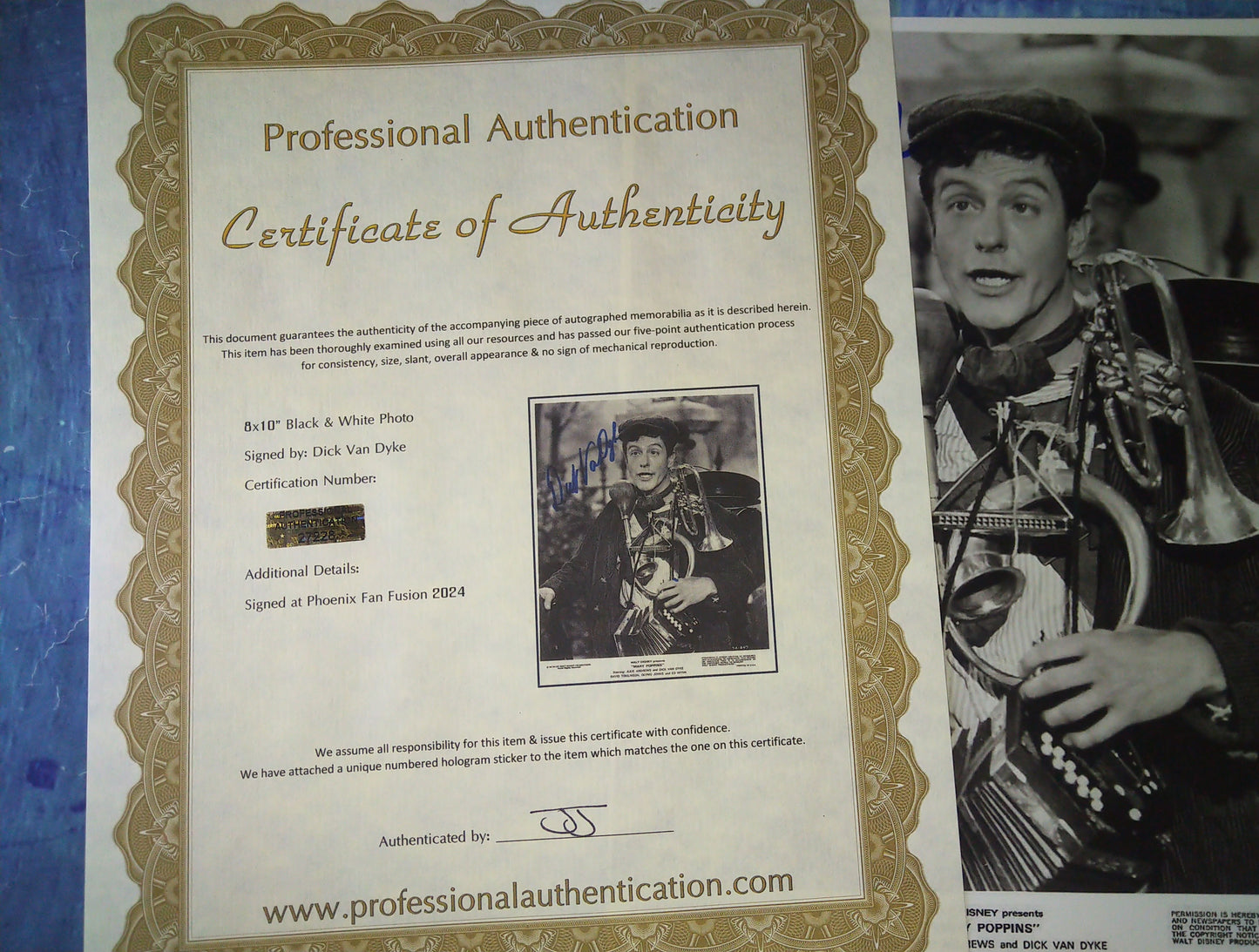 Dick Van Dyke Hand Signed Autograph 8x10 Photo COA Mary Poppins