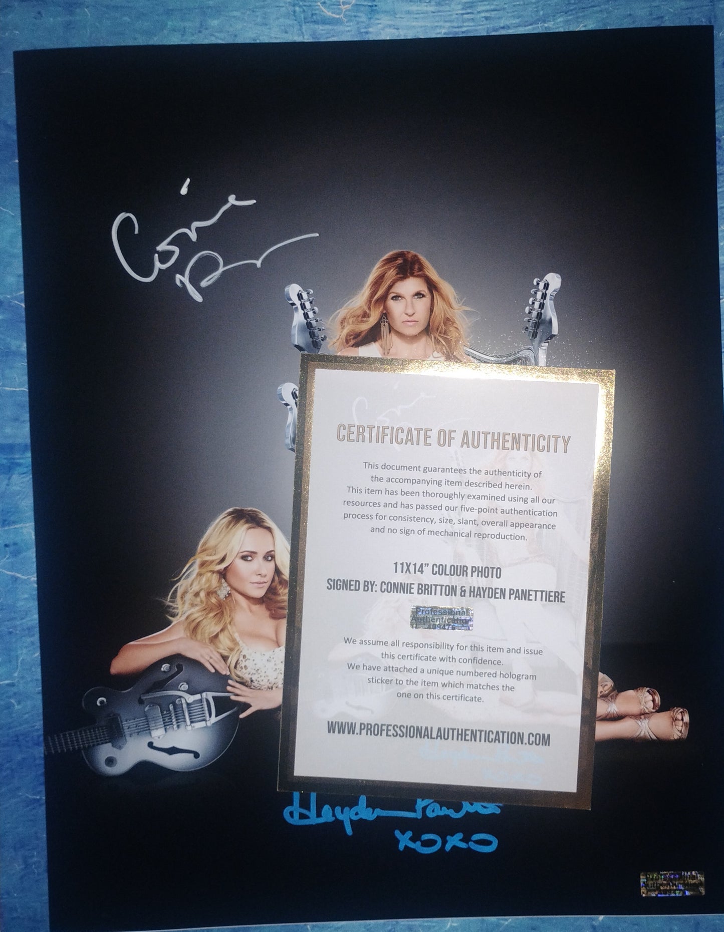 Connie Britton & Hayden Panettiere Hand Signed Autograph 11x14 Photo COA Nashville