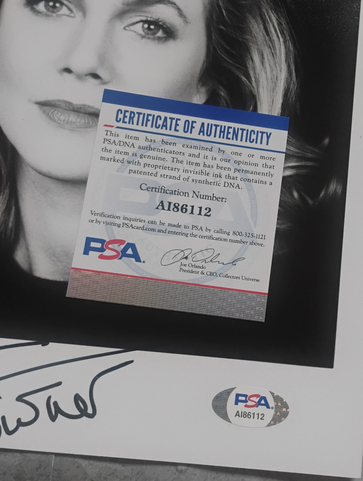 Kathleen Turner Hand Signed Autograph 8x10 Photo PSA COA