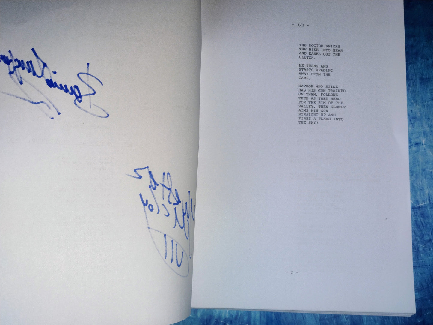 Sylvester McCoy & Bonnie Langford Hand Signed Autograph Doctor Who Script COA