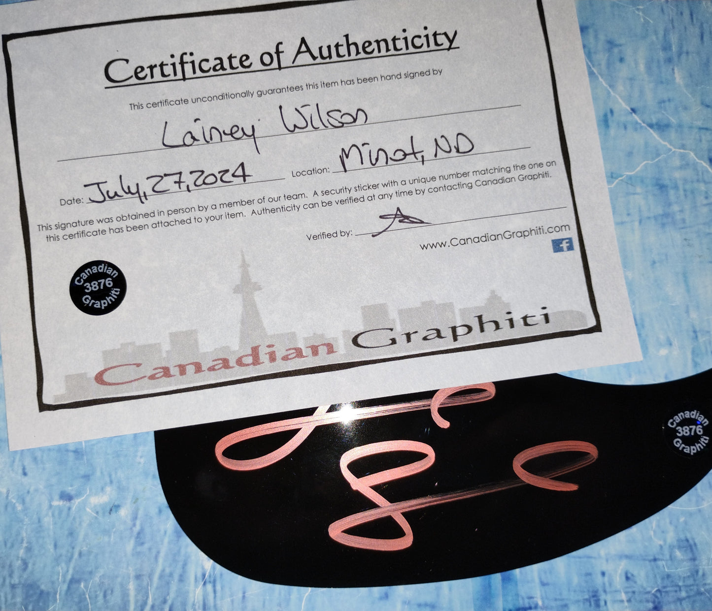 Lainey Wilson Hand Signed Autograph Guitar Pick Guard COA