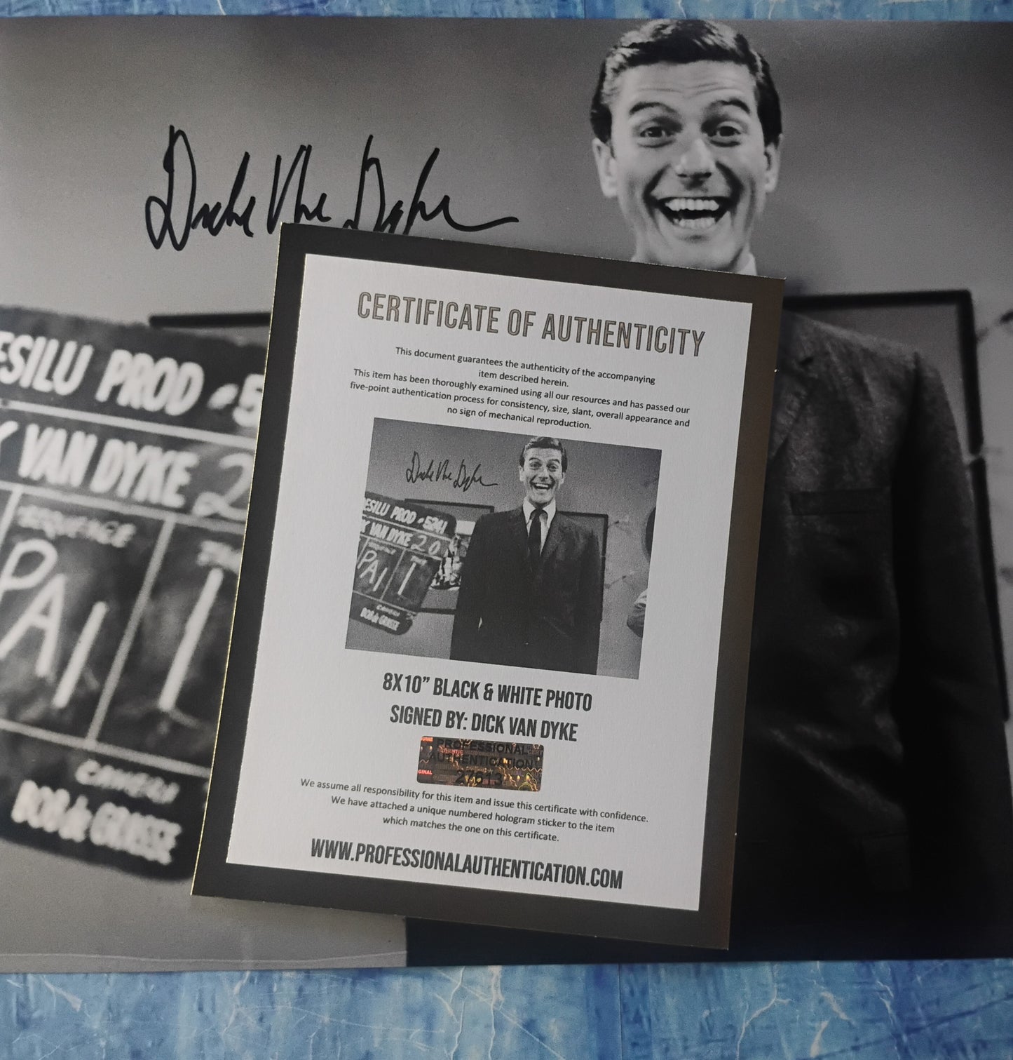 Dick Van Dyke Hand Signed Autograph 8x10 Photo COA