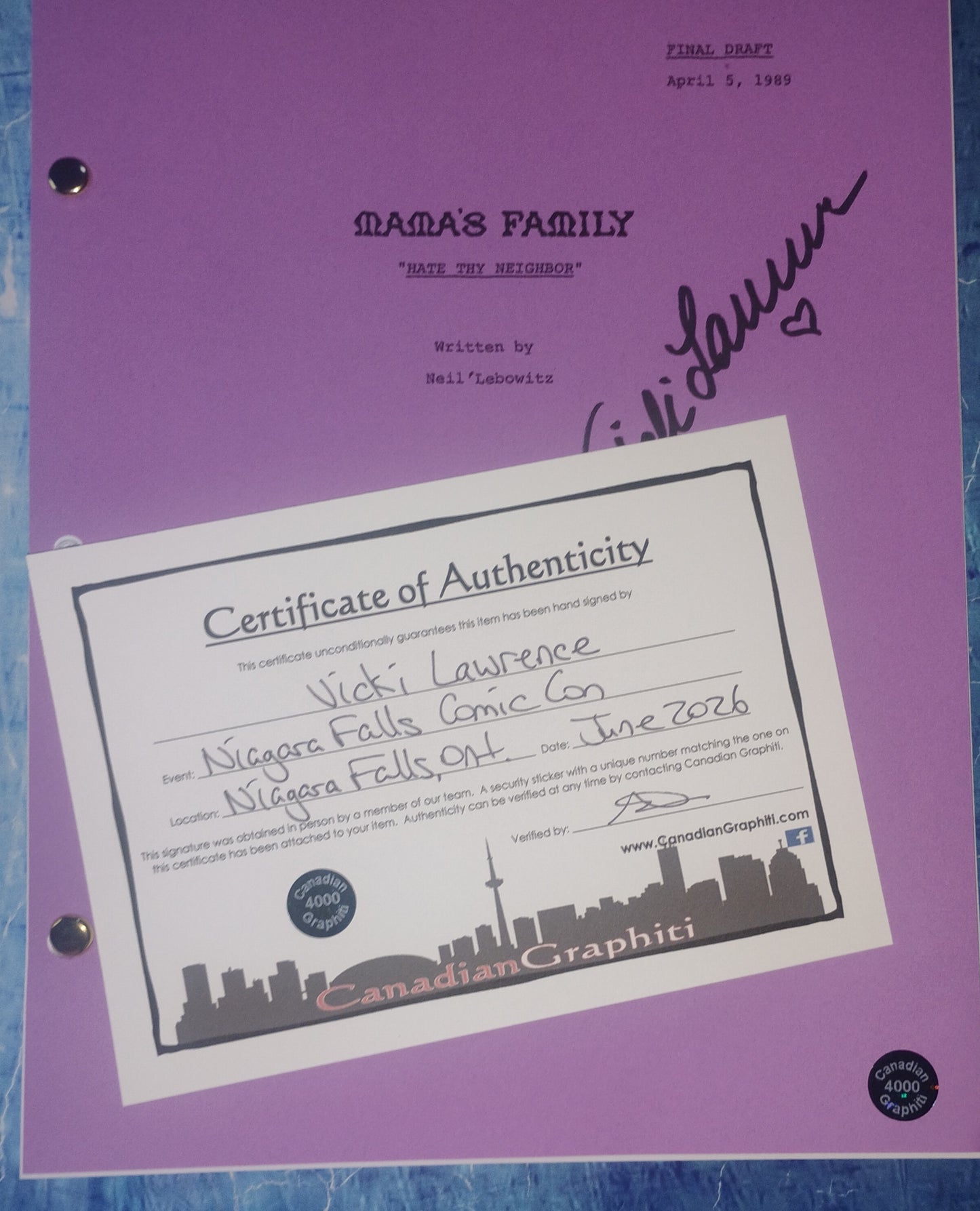 Vicki Lawrence Hand Signed Autograph Mama's Family Script COA