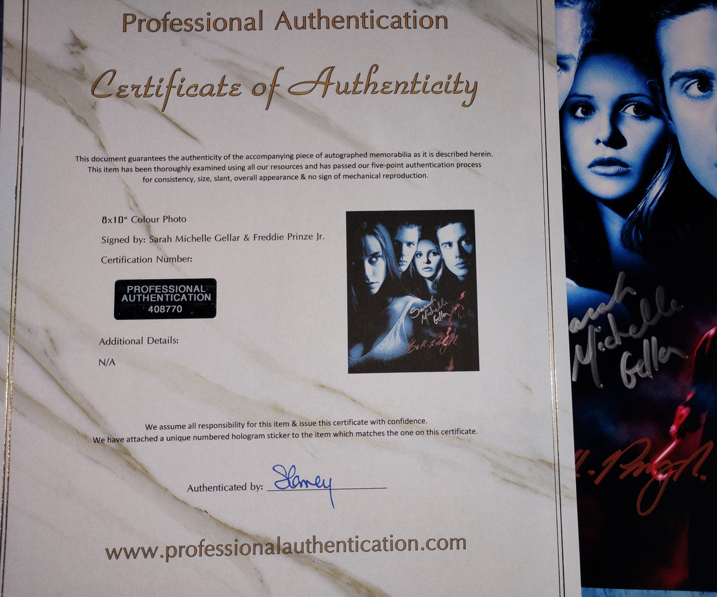 Sarah Michelle Gellar & Freddie Prinze Jr Hand Signed Autograph 8x10 Photo COA I Know What You Did Last Summer