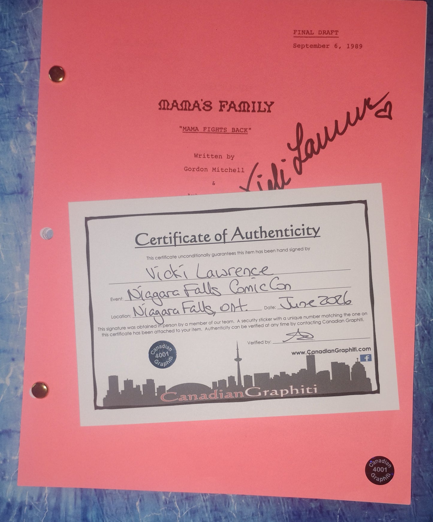 Vicki Lawrence Hand Signed Autograph Mama's Family Script COA
