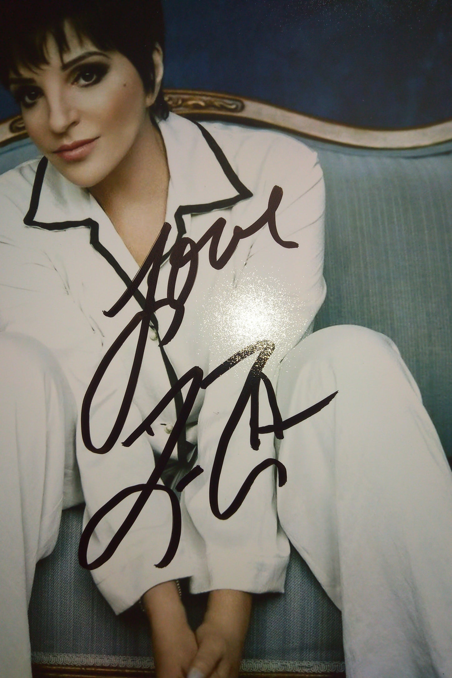 Liza Minnelli Hand Signed Autograph 8x10 Photo BAS COA