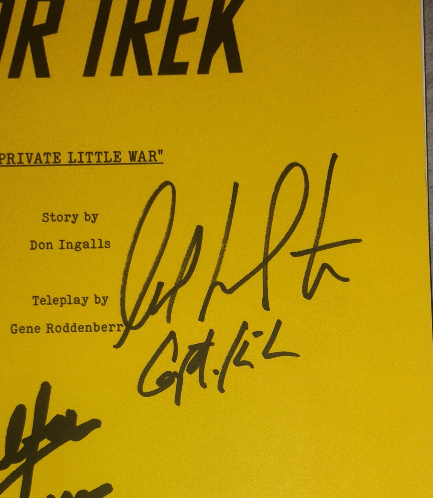 William Shatner & Walter Koenig Hand Signed Autograph Star Trek Script COA
