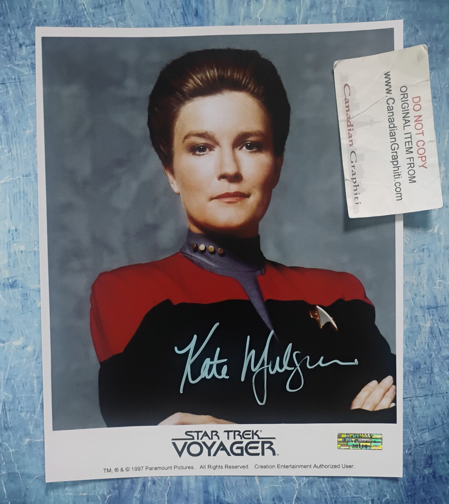 Kate Mulgrew Hand Signed Autograph 8x10 Photo COA Star Trek Voyager