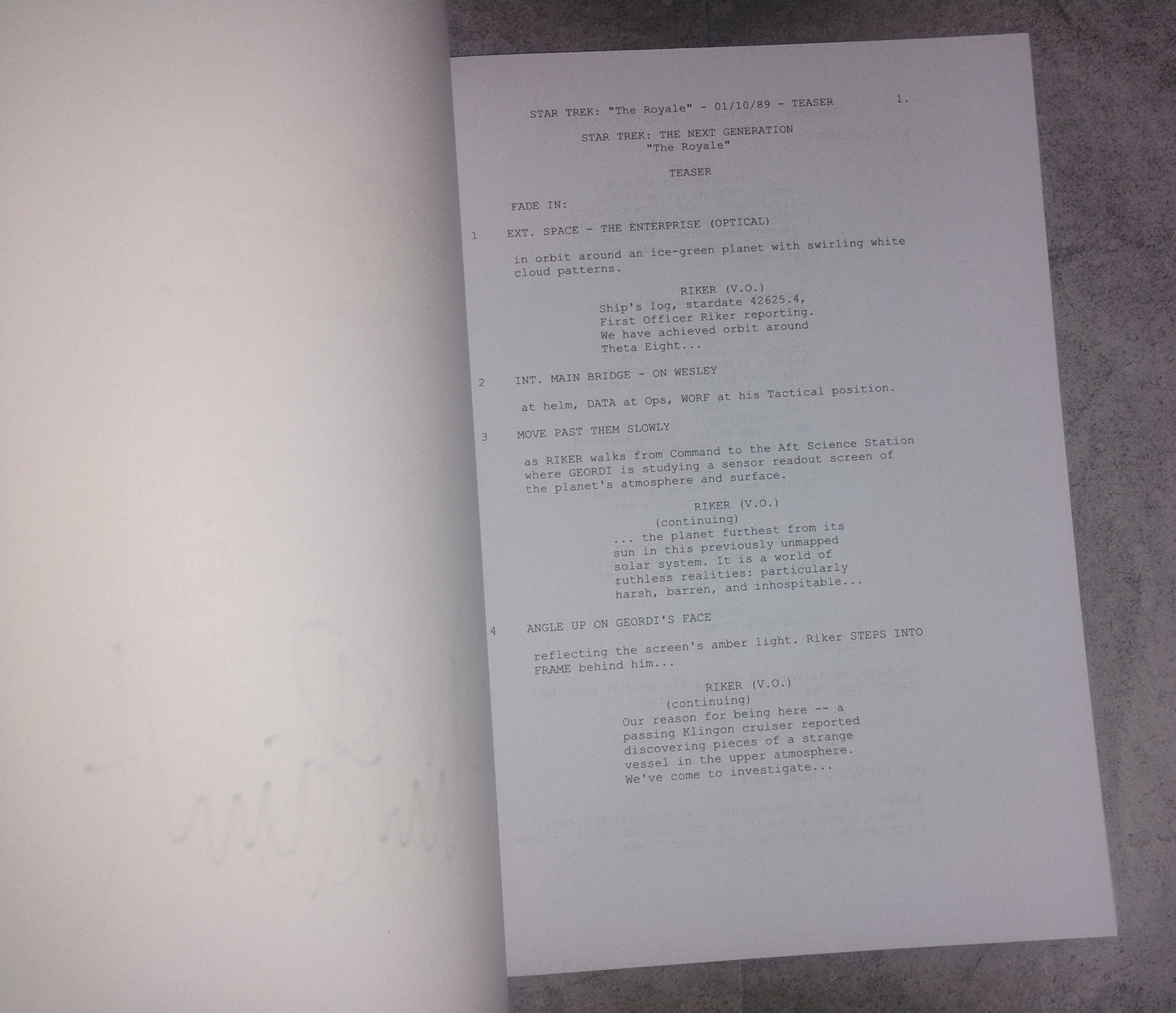 Patrick Stewart Hand Signed Autograph Star Trek The Next Generation Script COA