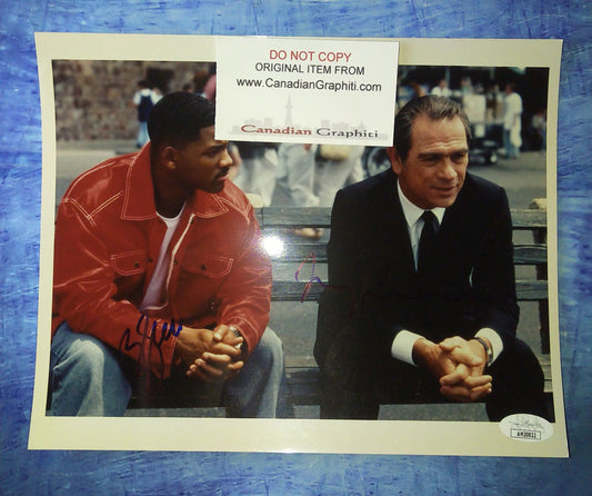 Tommy Lee Jones & Will Smith Hand Signed Autograph 8x10 Photo