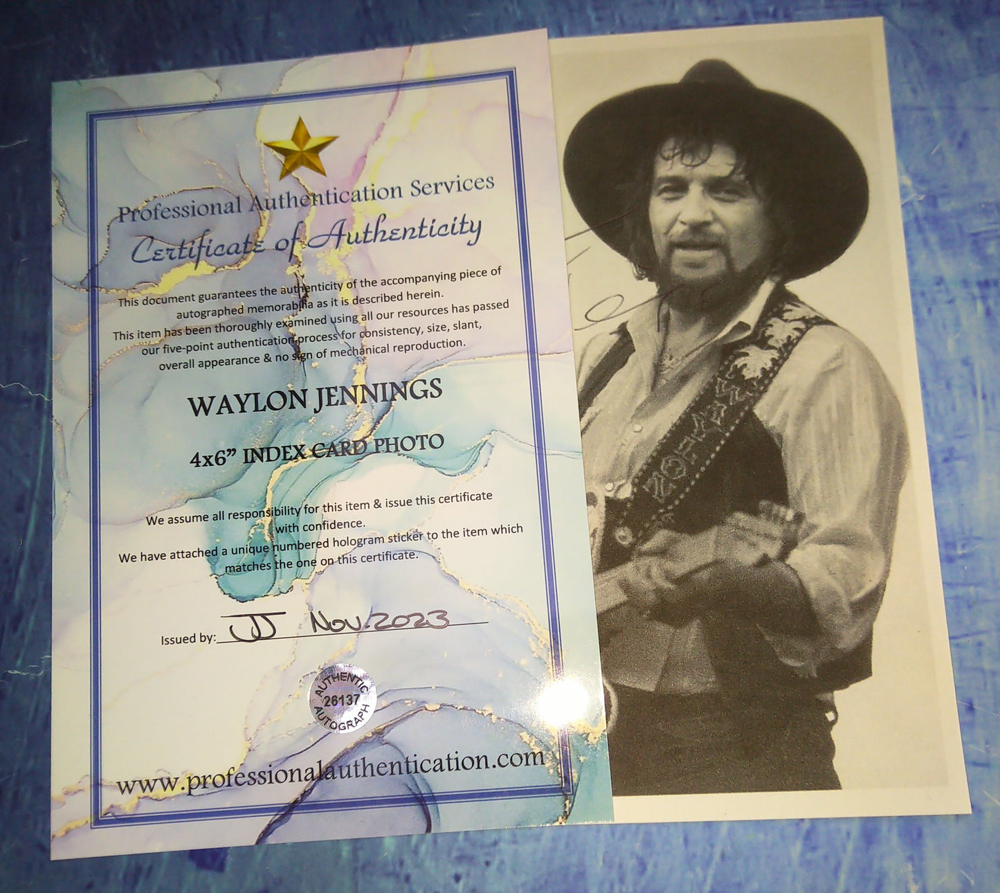 Waylon Jennings Hand Signed Autograph Index Card Photo