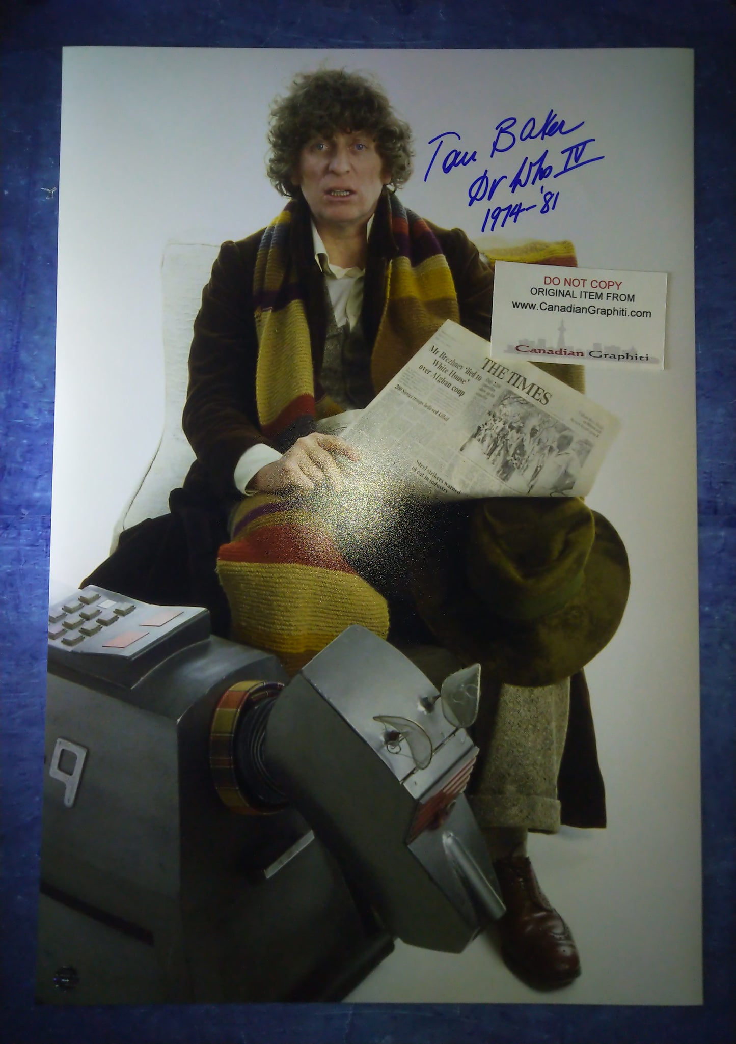 Tom Baker Hand Signed Autograph 13x19 Photo Doctor Who