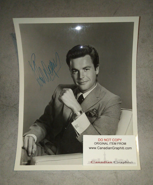 Robert Wagner Hand Signed Autograph 8x10 Photo PSA COA