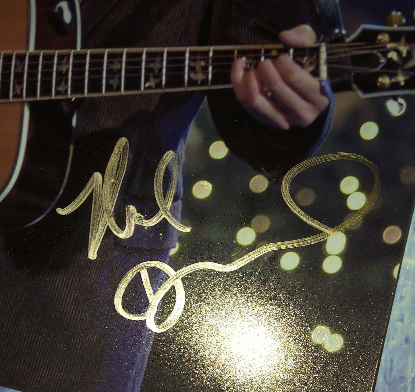 Neil Diamond Hand Signed Autograph 8x10 Photo COA