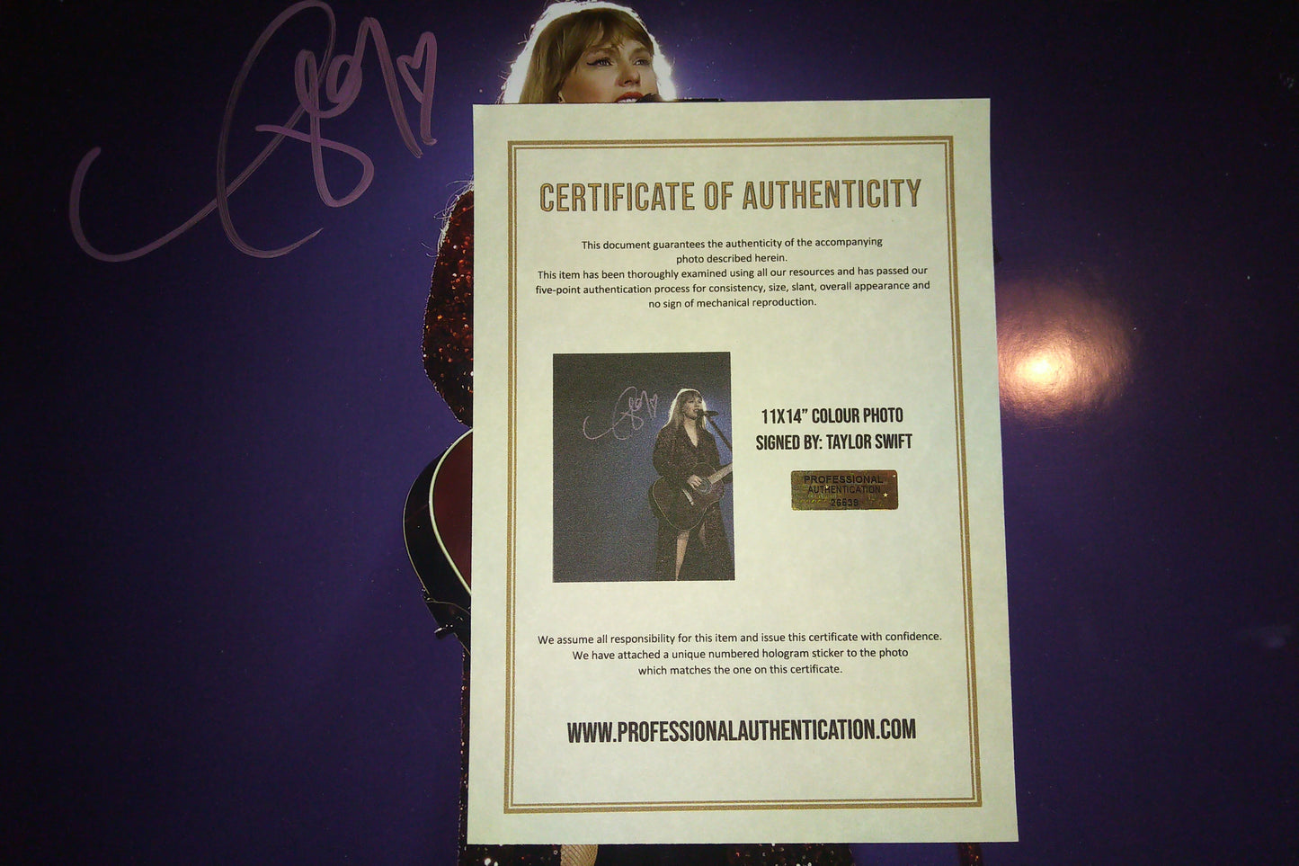 Taylor Swift Hand Signed Autograph 11x14 Photo