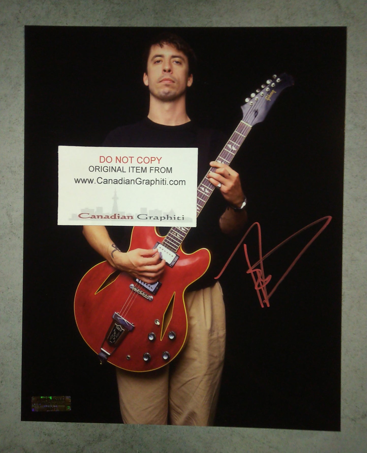 Dave Grohl Hand Signed Autograph 8x10 Photo