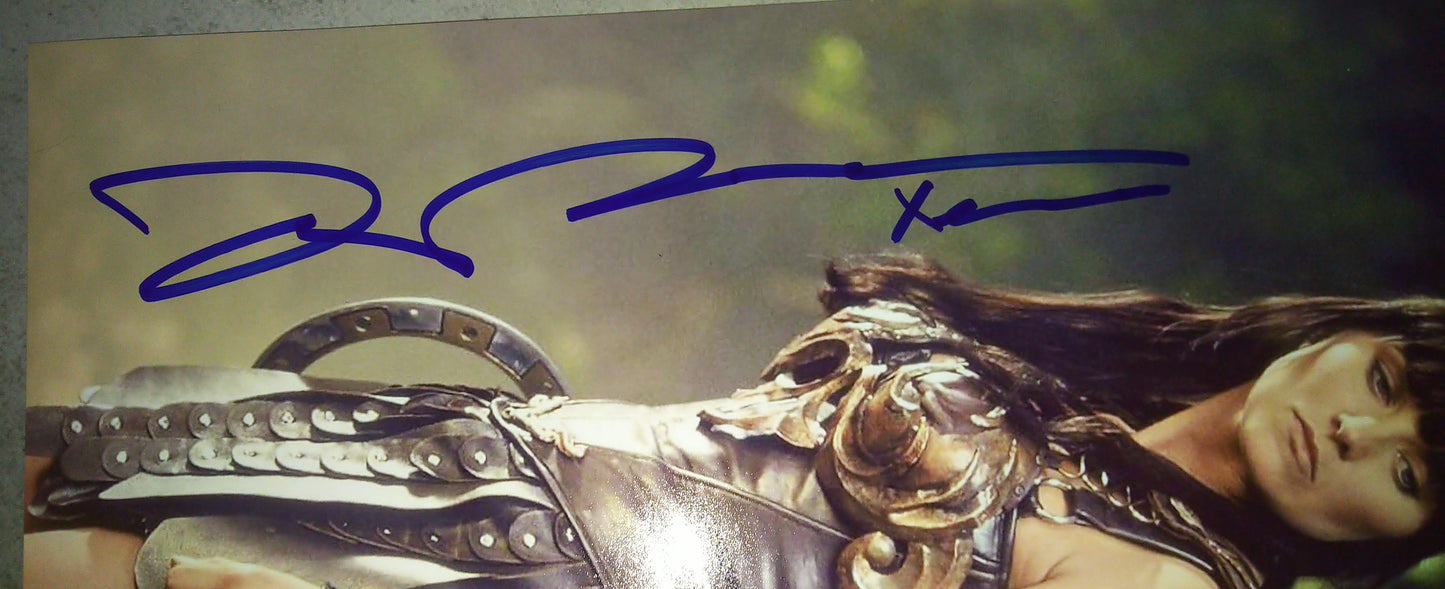 Lucy Lawless & Renee O'Connor Hand Signed Autograph 8x10 Photo Xena