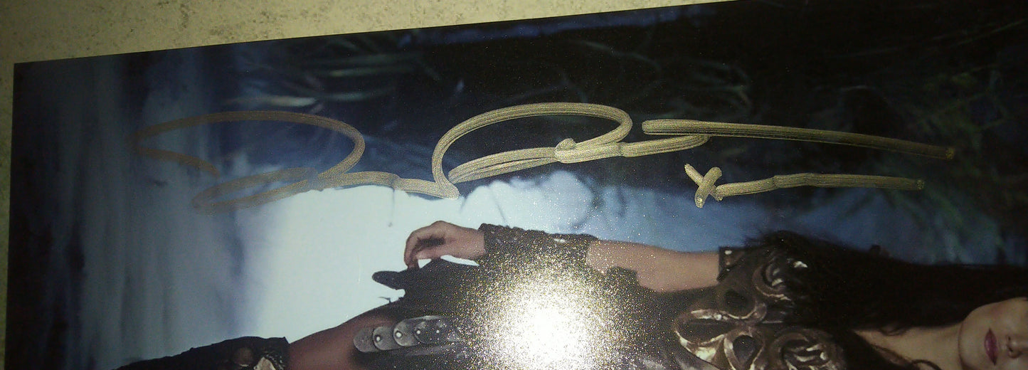 Lucy Lawless & Renee O'Connor Hand Signed Autograph 8x10 Photo Xena