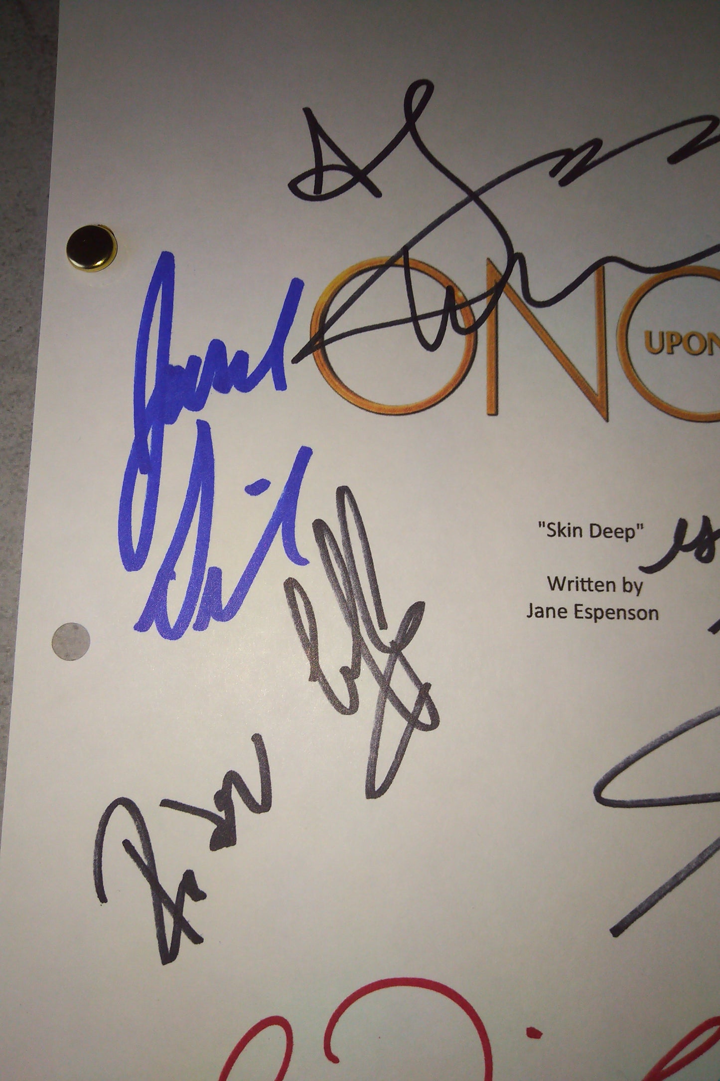 Once Upon A Time 9 Cast Hand Signed Autograph Script COA Lana Parrilla, Jennifer Morrison, Jennifer Goodwin, Josh Dallas, Robert Carlyle