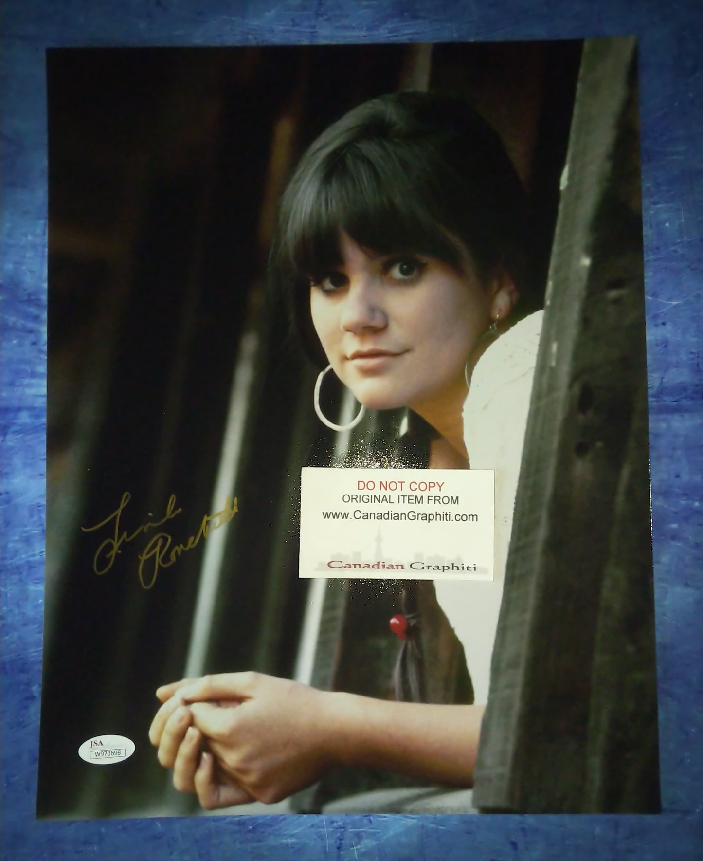 Linda Ronstadt Hand Signed Autograph 11x14 Photo