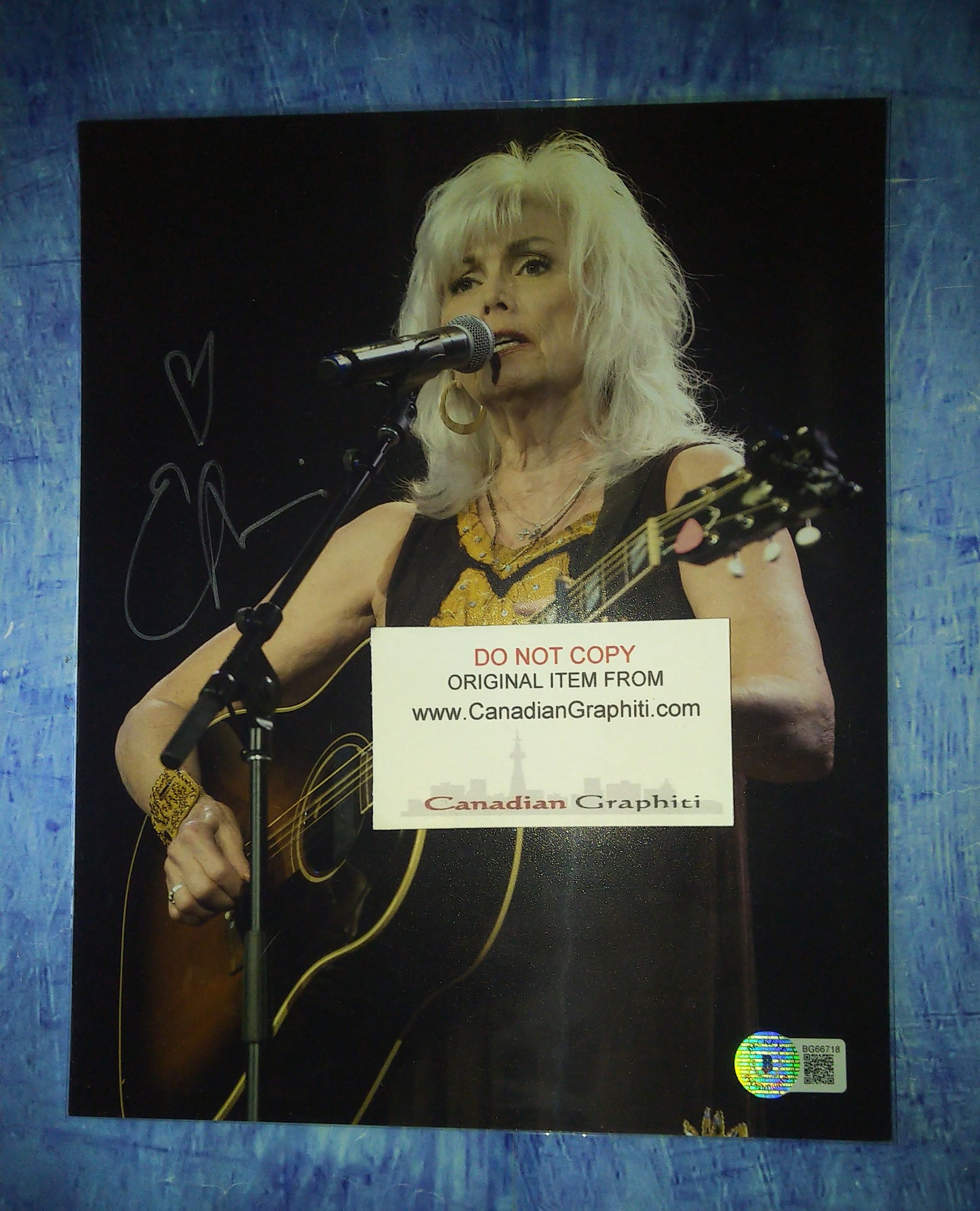 Emmylou Harris Hand Signed Autograph 8x10 Photo