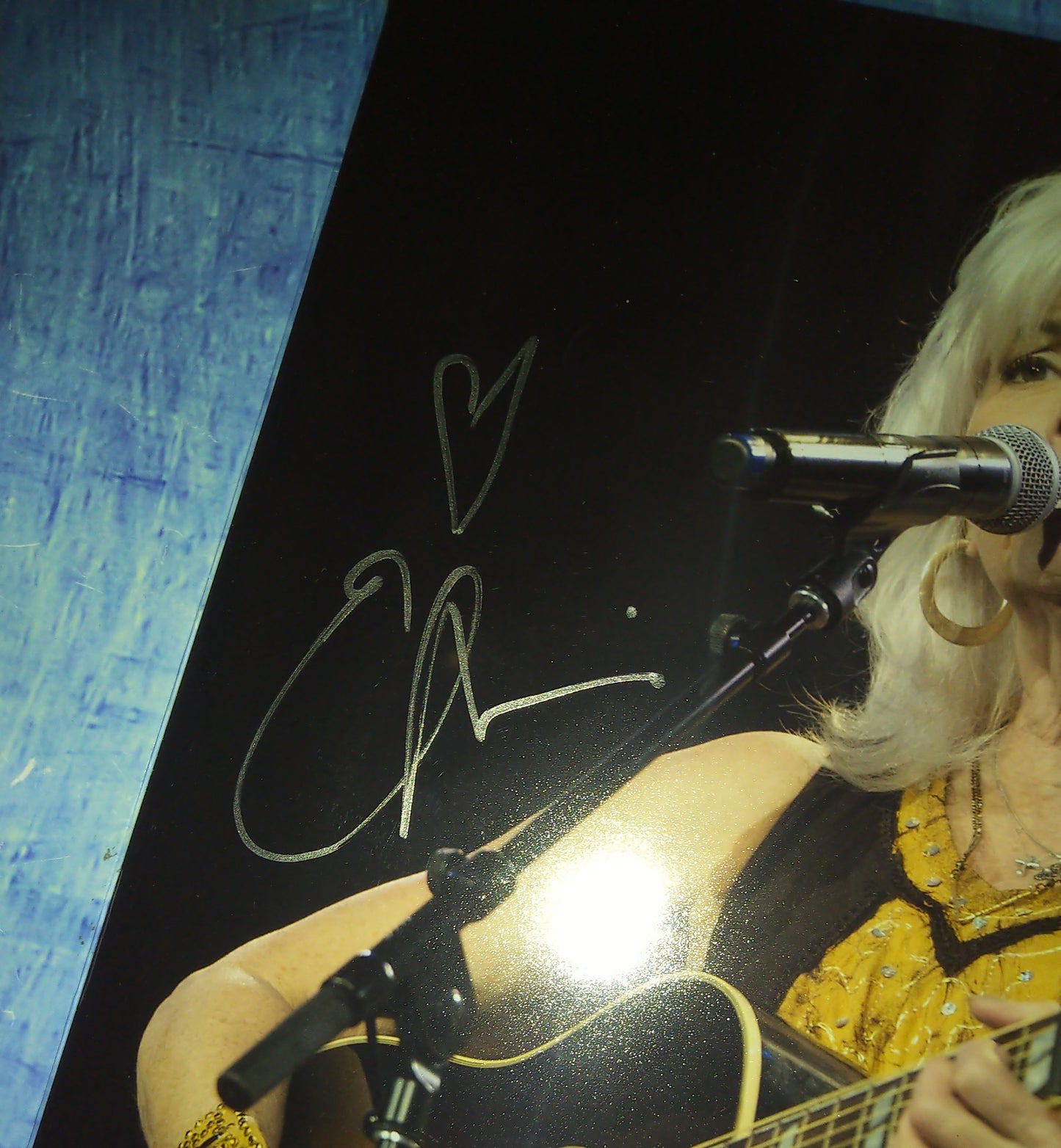 Emmylou Harris Hand Signed Autograph 8x10 Photo