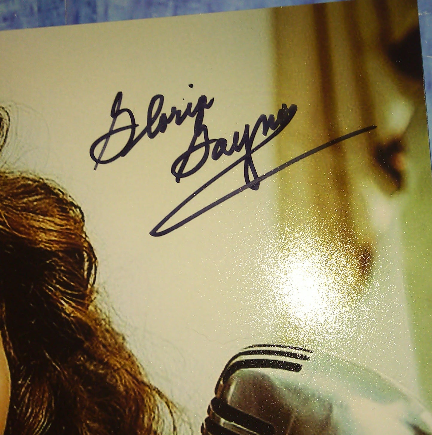 Gloria Gaynor Hand Signed Autograph 8x10 Photo