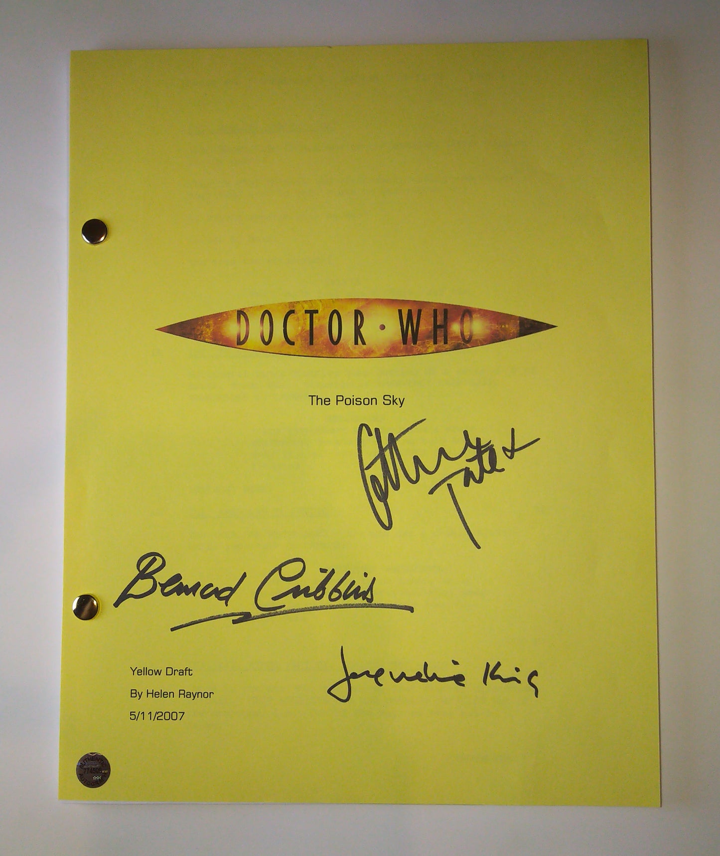 Catherine Tate, Bernard Cribbins & Jacqueline King Hand Signed Autograph Doctor Who Script COA