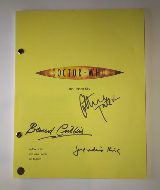 Catherine Tate, Bernard Cribbins & Jacqueline King Hand Signed Autograph Doctor Who Script COA