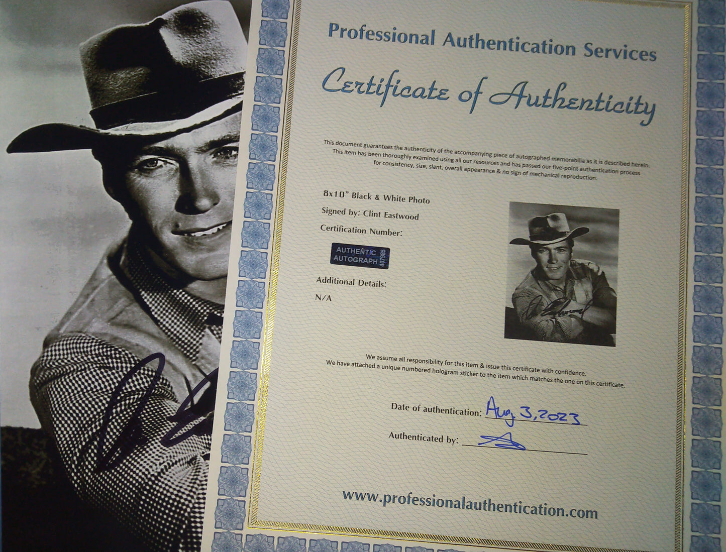 Clint Eastwood Hand Signed Autograph 8x10 Photo COA