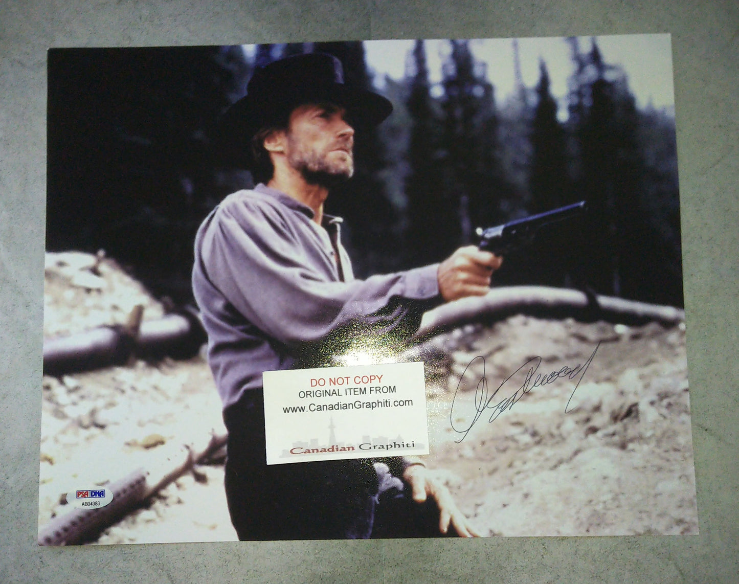 Clint Eastwood Hand Signed Autograph 11x14 Photo PSA COA