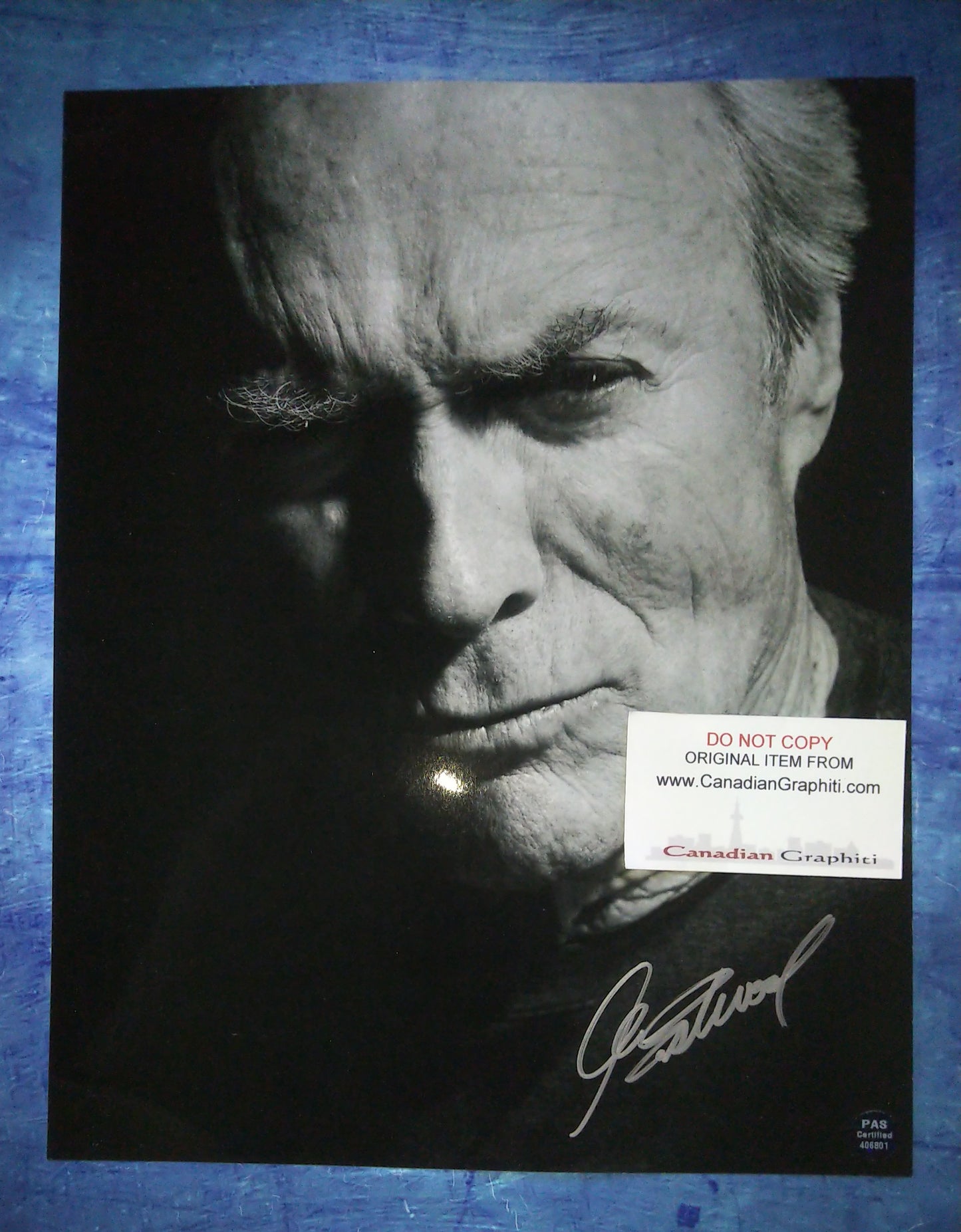 Clint Eastwood Hand Signed Autograph 11x14 Photo COA