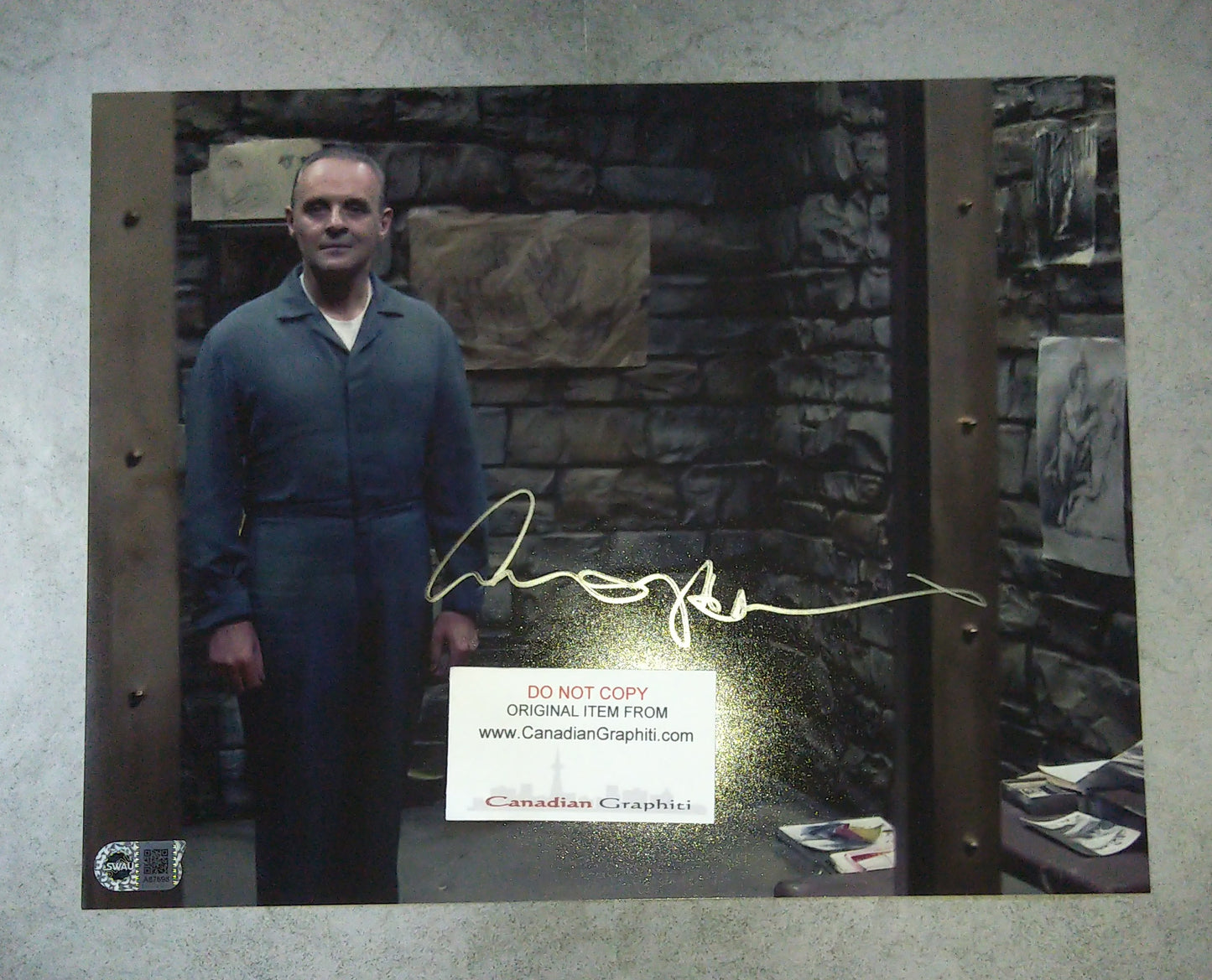 Anthony Hopkins Hand Signed Autograph 11x14 Photo SWAU COA