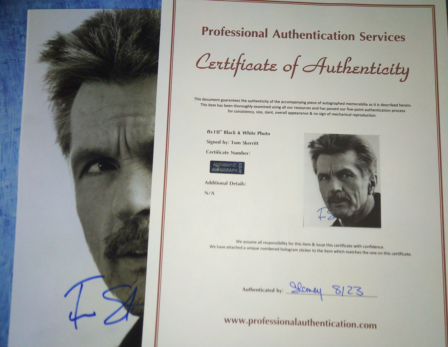 Tom Skerritt Hand Signed Autograph 8x10 Photo COA Picket Fences