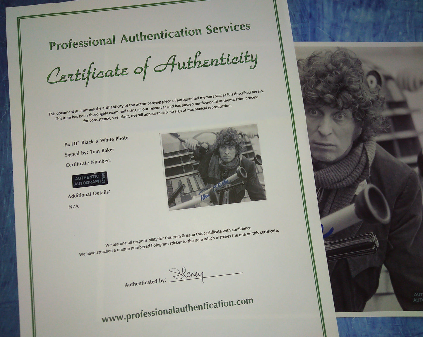 Tom Baker Hand Signed Autograph 8x10 Photo Doctor Who COA