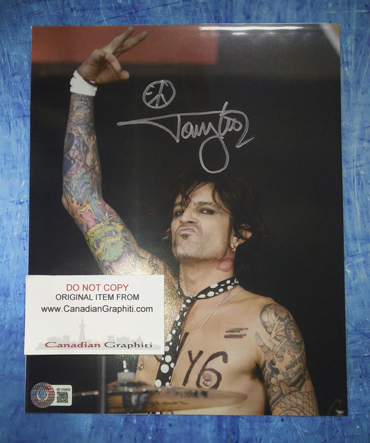 Tommy Lee Hand Signed Autograph 8x10 Photo BAS COA